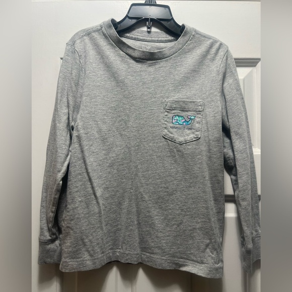 Vineyard Vines Gray Long Sleeve Shirt with Pocket Sea Turtles Size 5 - Picture 1 of 2